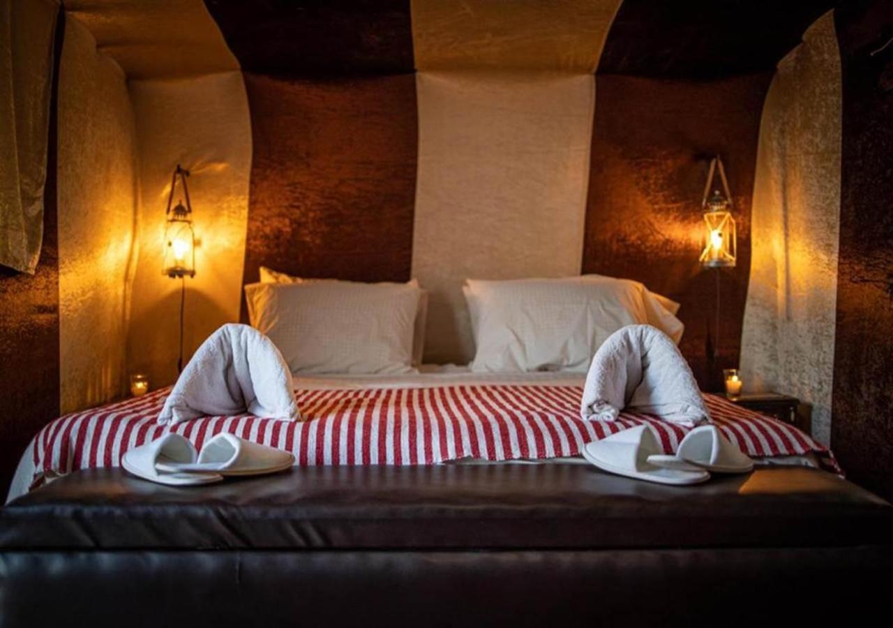 Desert Luxury Camp มามิด ภายนอก รูปภาพ